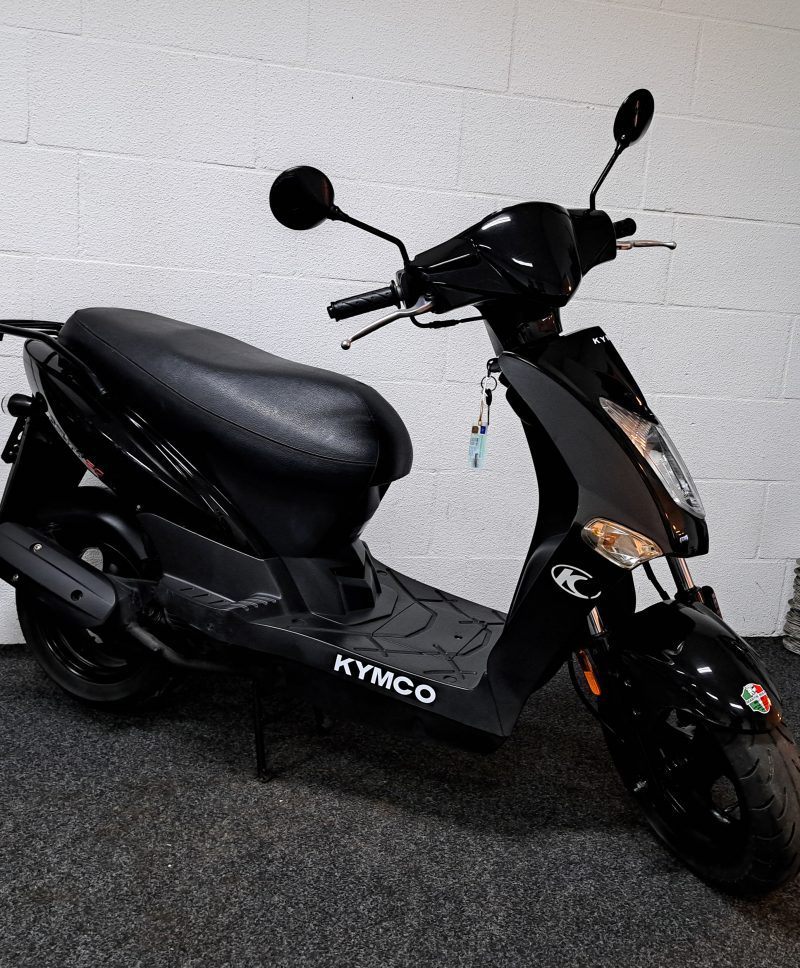 Zwarte Kymco Agility 50 bromscooter - Afbeelding 6