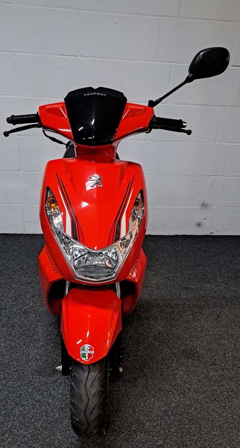 Peugeot Kisbee bromscooter zwart/rood - Afbeelding 7